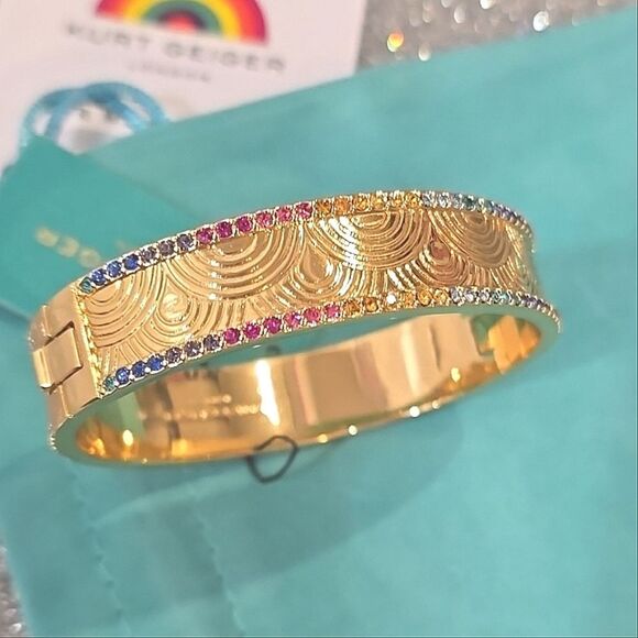 Kurt Geiger London Signature Southbank Pave Bangle Bracelet - Picture 4 of 6